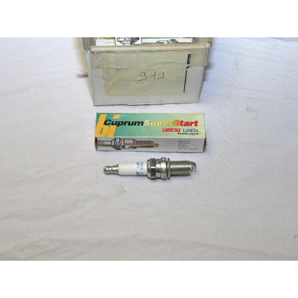 Lot 4 bougies allumage RA4HCX Fiat 46531919 pour fiat 500 500L brava bravo marea punto 1 2 I II idea palio stilo fiorino qubo se