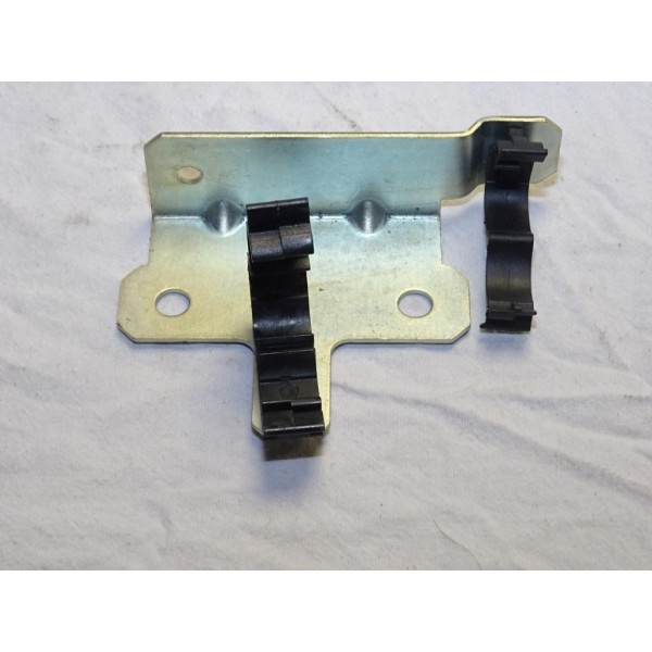 Etrier fixation cable faisceau electrique Fiat 1344124080 pour fiat ducato 3 4 5 III IV V peugeot boxer citroen jumper de 2006 à