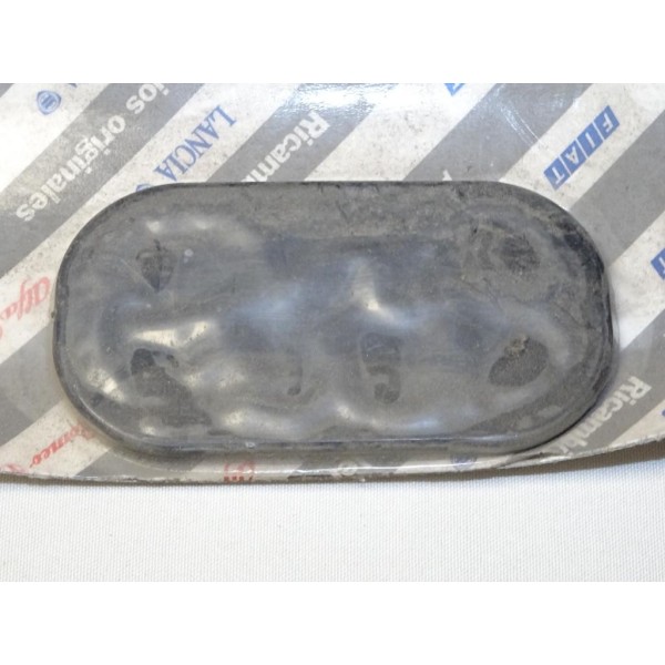 Bouchon isolant aile arriere Fiat 82487524 pour alfa romeo 156 166 lancia kappa 