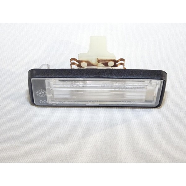 Feu eclairage plaque immatriculation Fiat 46427619 pour fiat marea de 1996 à 2002 