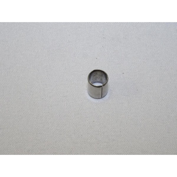 Douille entretoise fixation compresseur climatisation Fiat 9623511780 pour fiat ulysse 1 2 I II fiorino 3 III qubo scudo 1 2 I I