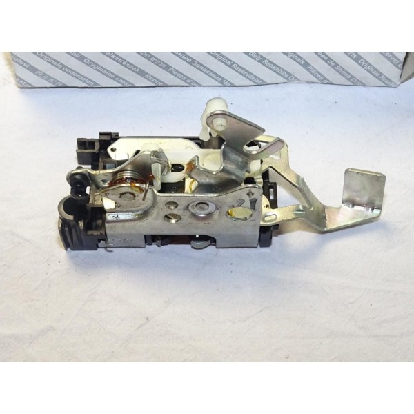 Serrure porte avant droite Fiat 1334644080 pour fiat ducato 2 II de 2002 à 2006 