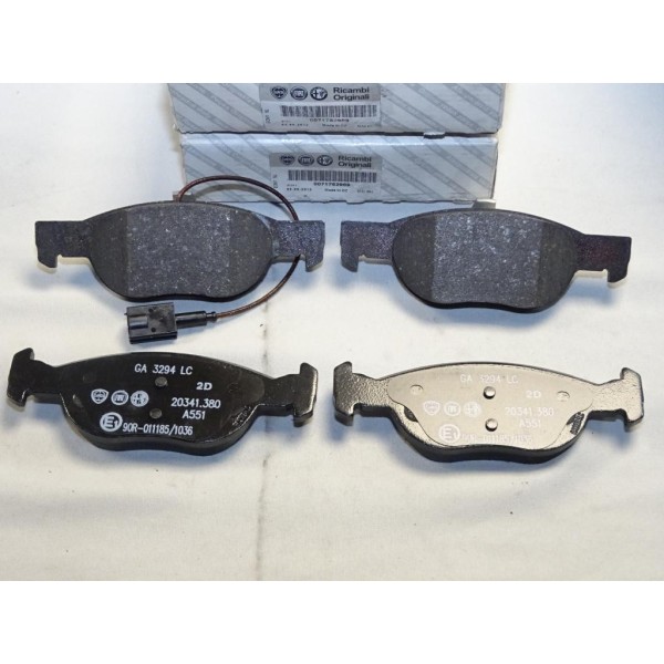 Jeux 4 plaquettes de frein avant montage teves Fiat 71752989 pour fiat brava bravo 1 marea lancia delta  