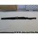 Etrier droit fixation bavolet prise air parebrise Fiat 51818630 pour fiat bravo 2 II de 2007 à 2014