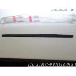 Joint leche vitre exterieur porte arriere gauche Fiat 46406093 pour fiat palio perla siena 