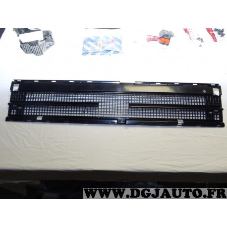 Grille de radiateur calandre Fiat 7613815 pour fiat tipo de 1987 à 1993 