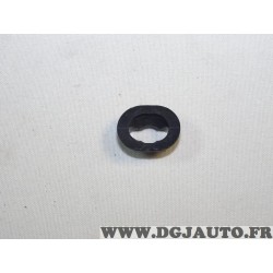 Agrafe fixation tapis de coffre Fiat 46472094 pour fiat palio de 1997 à 2004