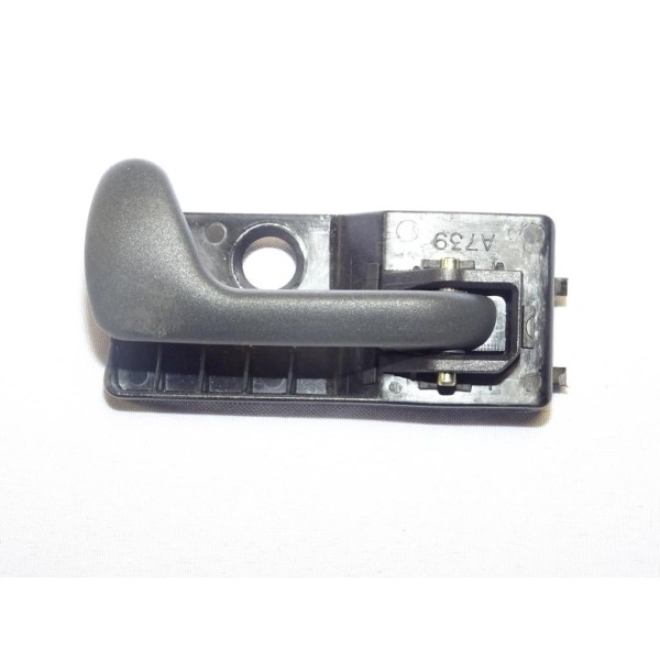 Poignée interieur porte droite Fiat 182583960 pour fiat punto de 1993 à 1999  