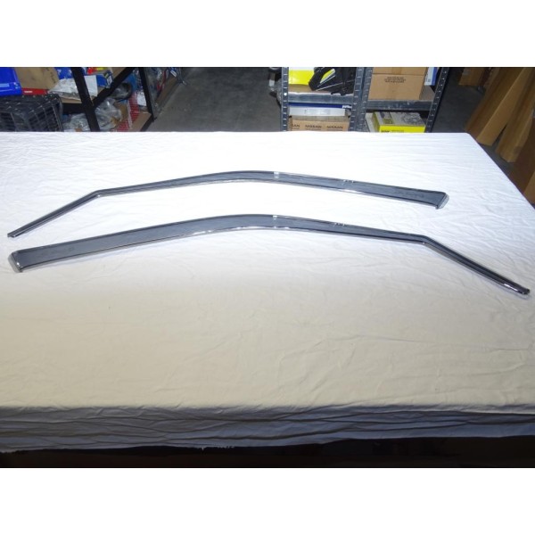 Paire deflecteurs vitre bulle air Fiat 5900347 pour alfa romeo 146  