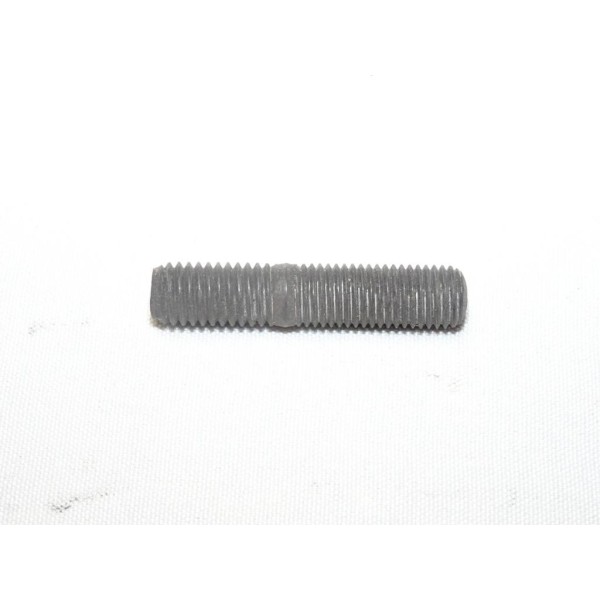 Goujon fixation carter differentiel boite de vitesses Fiat 60521234 pour alfa romeo 75 de 1988 à 1992  
