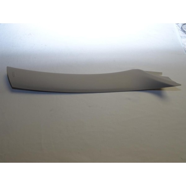 Revetement montant parebrise pare-brise avant droit Fiat 156078690 pour alfa romeo 147  