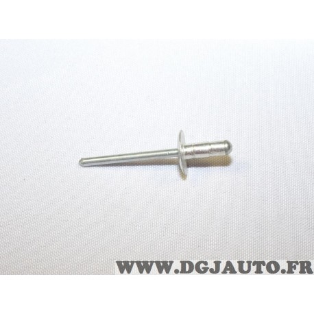 Rivet pop fixation parechocs haut parleur enceinte bas de caisse Fiat 51798831 pour alfa romeo giulia tonale fiat 500 500X BEV j