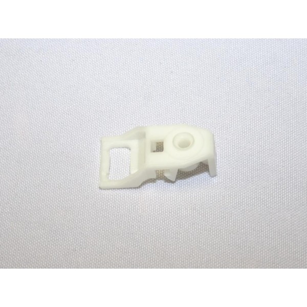 Agrafe fixation moulure baguette de porte Fiat 60567824 pour alfa romeo 164 de 1992 à 1997  