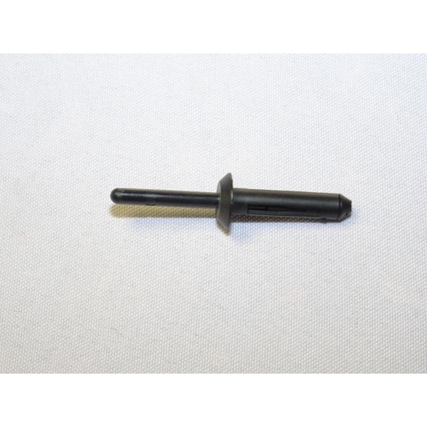 Rivet pop plastique fixation revetement Fiat 52001476 pour alfa romeo giulia fiat 500X jeep compass  