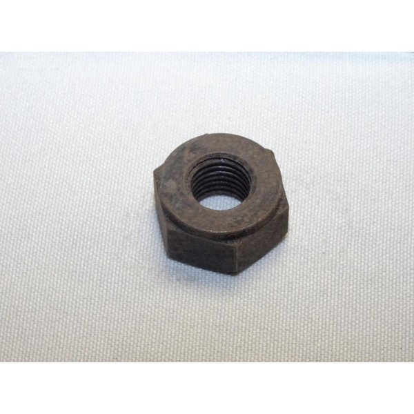 Ecrou tige culbuteur Fiat 60507163 pour alfa romeo 33 75 155 164 diesel  
