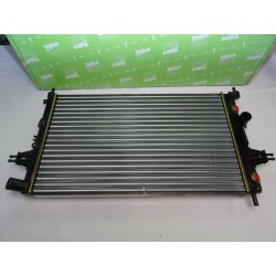 Radiateur refroidissement moteur Valeo 732549 pour opel astra G zafira A 1.4 1.6 1.8 2.0 2.2 essence