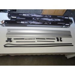 Paire barres de toit aluminium avec bouchons Wingbar 135 centimetres de long Thule 962 962100