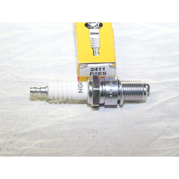Bougie allumage NGK 2411 B8ES pour alfa romeo alfasud alfetta GTV BMW 700 jaguar XJ NSU TT porsche 356  