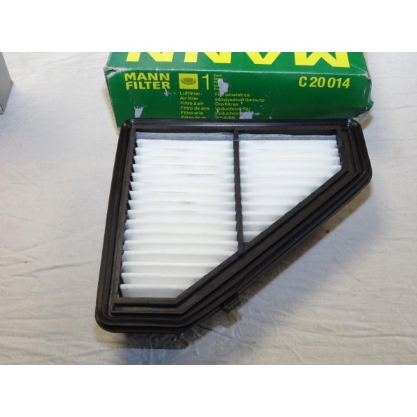 Filtre à air Mann filter C20014 pour honda civic IX 9 FK 1.4 i-VTEC essence  