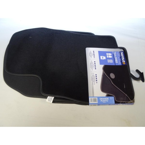 Ensemble 4 tapis de sol sur mesure avant + arriere Norauto 2330053 pour fiat grande punto partir de 2005  