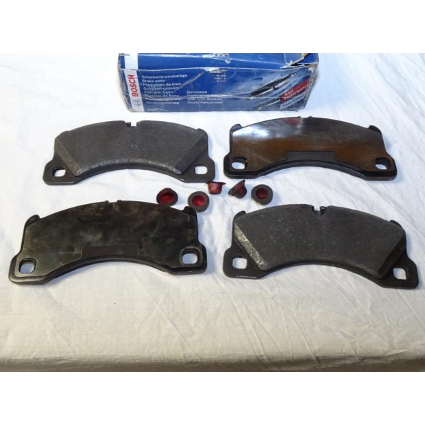 Jeux 4 plaquettes de frein avant Bosch BP1142 0986494206 pour porsche cayenne panamera audi E-tron volkswagen touareg  