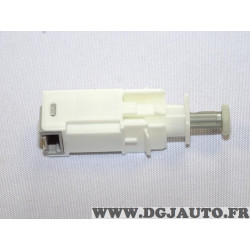 Contacteur pedale embrayage Fiat 51798630 pour fiat grande punto de 2005 à 2009 doblo 3 4 III IV de 2009 à 2022