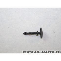 Bouton agrafe attache fixation bas de caisse Fiat 51934463 pour fiat 500 dont abarth partir de 2012