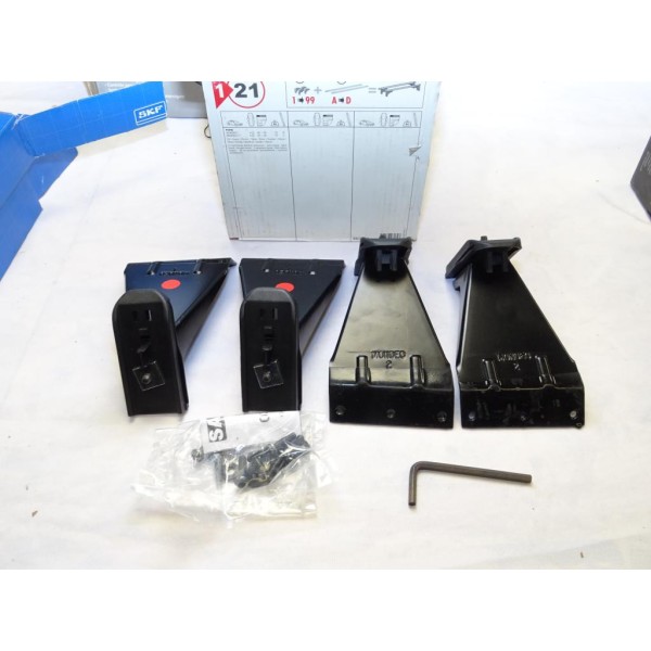 Kit pieds fixation barre de toit Klaxcar N°21 pour ford mondeo 