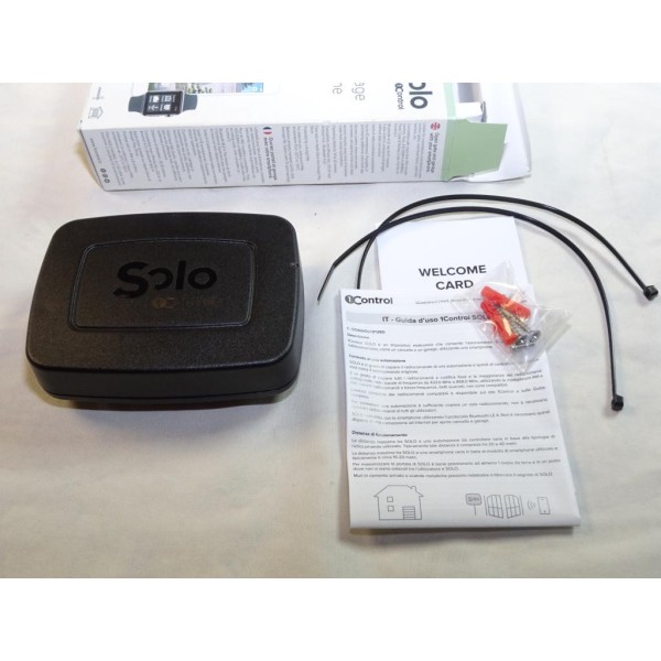 Boitier domotique ouvre portail pour smartphones (4 portails ou garages et 10 utilisateurs) 1Control Solo 