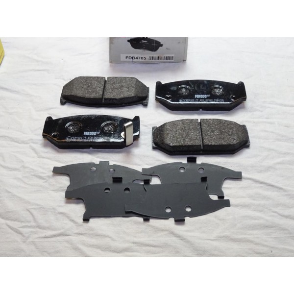 Jeu 4 plaquettes de frein avant montage tokico Ferodo FDB4705 pour suzuki swift 2 3 4 II III IV 