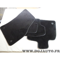 Ensemble 4 tapis de sol avant + arriere sur mesure Couture 762176 pour audi Q2 (modele exposition) 