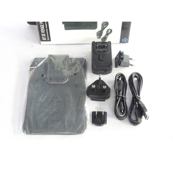Kit accessoire de voyage kit prises chargement chargeur travel pack avec housse et cable Garmin 020-00236-00 pour GPS navigateur