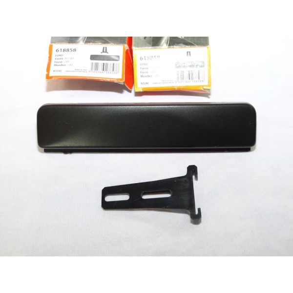 Entretoise 1 DIN poste radio autoradio Norauto 618858 pour ford fiesta de 1997 à 2003 mondeo avant 2003 focus de 1998 à 2004  