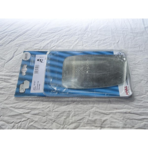 Vitre miroir glace retroviseur avant gauche MAD N°2015 537417 pour peugeot 106 