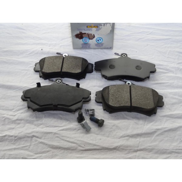 Jeu 4 plaquettes de frein avant montage girling Norauto NRP1384 pour mitsubishi carisma colt volvo S40 V40 