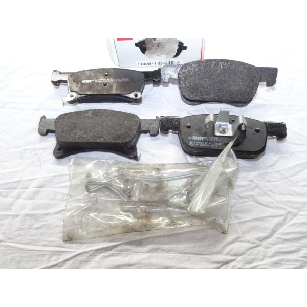 Jeu 4 plaquettes de frein avant montage teves Ferodo FDB4841 pour opel adam corsa E 