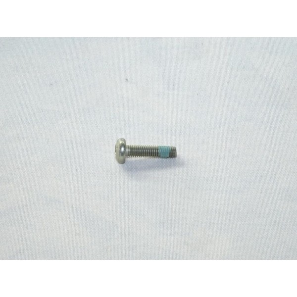 Vis fixation usage divers Renault 7703006227 pour renault safrane 