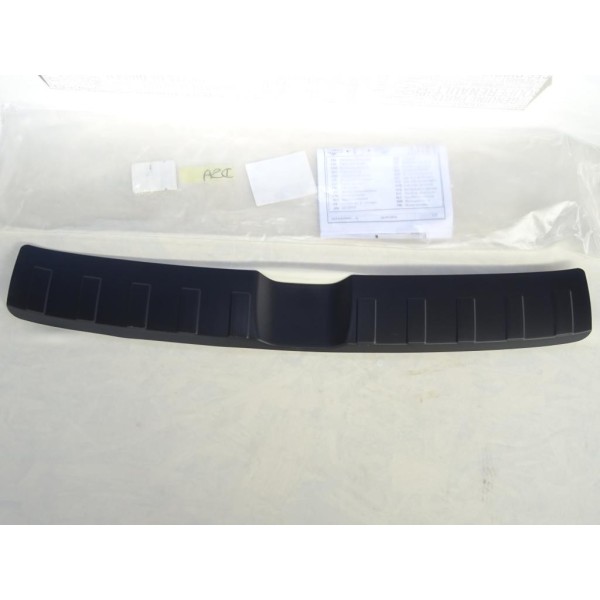 Revetement seuil de coffre Renault 8201665800 pour dacia sandero 2 II stepway partir de 2012 