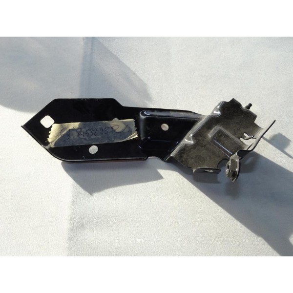 Support fixation aile Renault 638453895R pour renault captur 