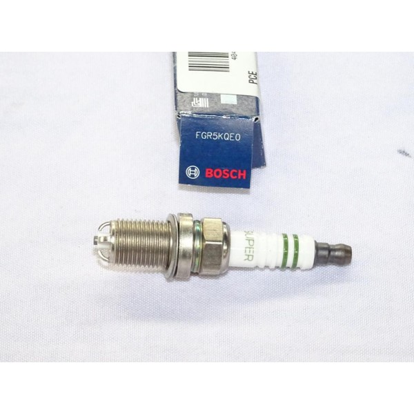 Lot 6 bougies allumage Bosch FGR5KRQE0 0242245559 pour porsche cayenne 4.5 turbo 911 3.6 3.8 carrera boxter 2.7 3.2 3.4 