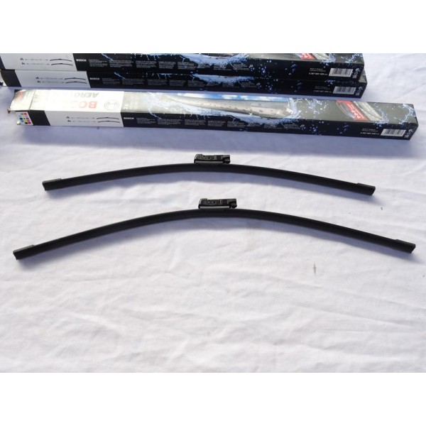 Jeu 2 balais essuie glace 600mm + 530mm souple aerotwin Bosch A430S 3397007430 pour land rover range rover evoque L538 volkswage