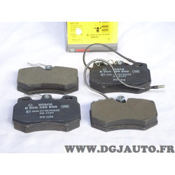 Jeu 4 plaquettes de frein avant montage girling Bosch BP774 0986490800 pour peugeot 205 309 citroen C15 visa
