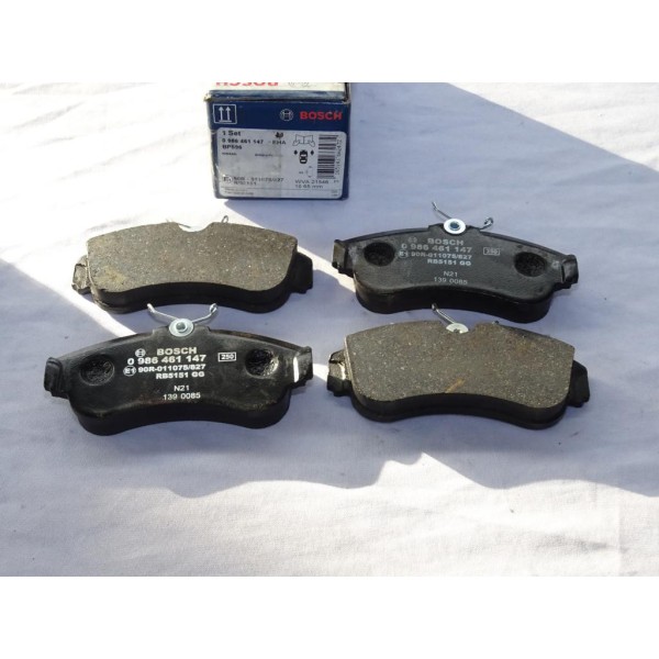 Jeu 4 plaquettes de frein avant montage lucas Bosch BP596 0986461147 pour nissan primera P10 P11 almera N16 