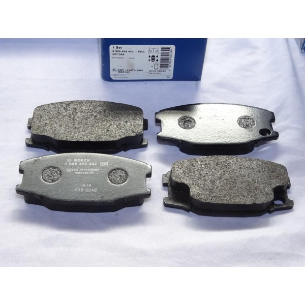 Jeu 4 plaquettes de frein montage sumitomo Bosch BP1364 0986494442 pour mitsubishi canter FE5 FE6 