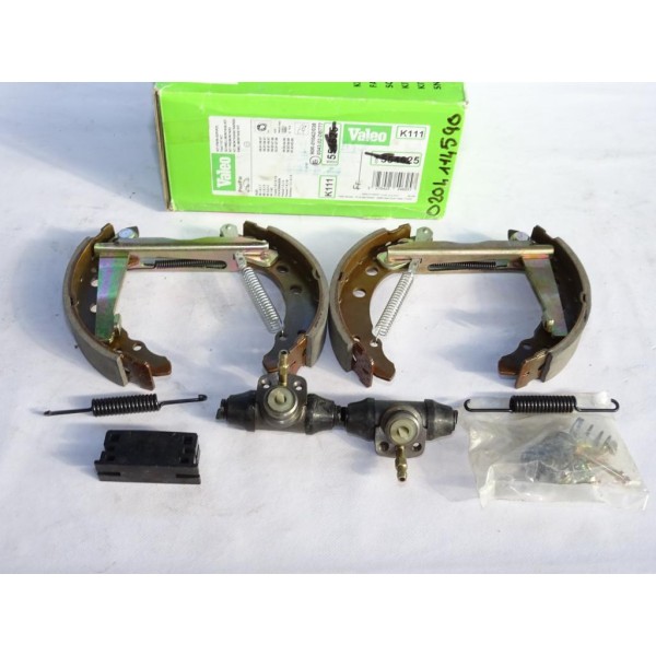 Kit frein arriere prémonté 180x31mm montage teves Valeo 554625 pour audi 80 volkswagen passat B2 santana 