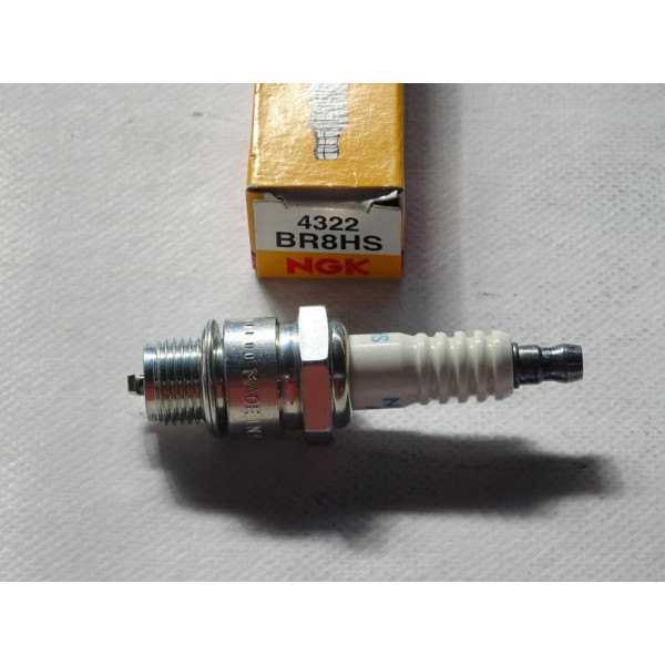 Bougie allumage NGK BR8HS 4322 pour aprilia area gulliver habana MC mojito rally sonic SR benelli 491 pepe BMW R25 R50 cagiva 50