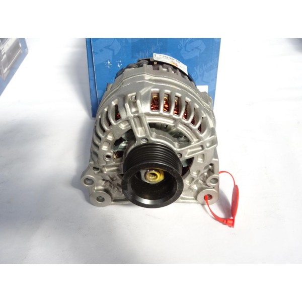 Alternateur 110A Bosch 0986045330 pour audi A3 seat altea toledo 3 III leon 2 II skoda octavia 2 II roomster volkswagen transpor
