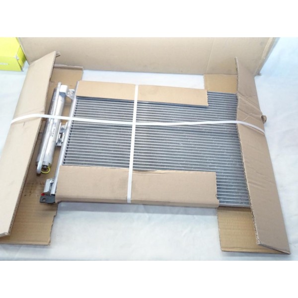 Radiateur condenseur climatisation Hella 8FC351319-251 pour renault clio 3 III modus 1.5DCI 1.5 DCI diesel 