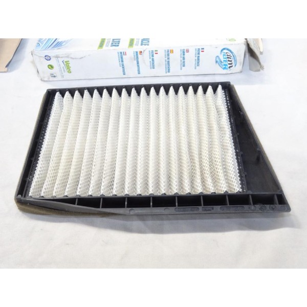 Filtre habitacle interieur Valeo FH210 pour renault megane scenic de 1996 à 1999 