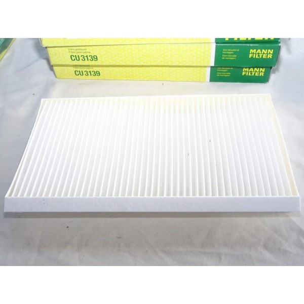 Filtre d'habitacle interieur Mann filter CU3139 pour BMW serie 5 6 E60 E61 E63 E64 alpina B5 B6 